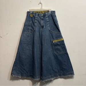 Vintage 90s Original JNCO
Crime Scene Jeans
Distressed Worn Size 31x32